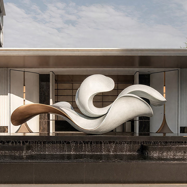 Lightweight Curved Art Sculpture