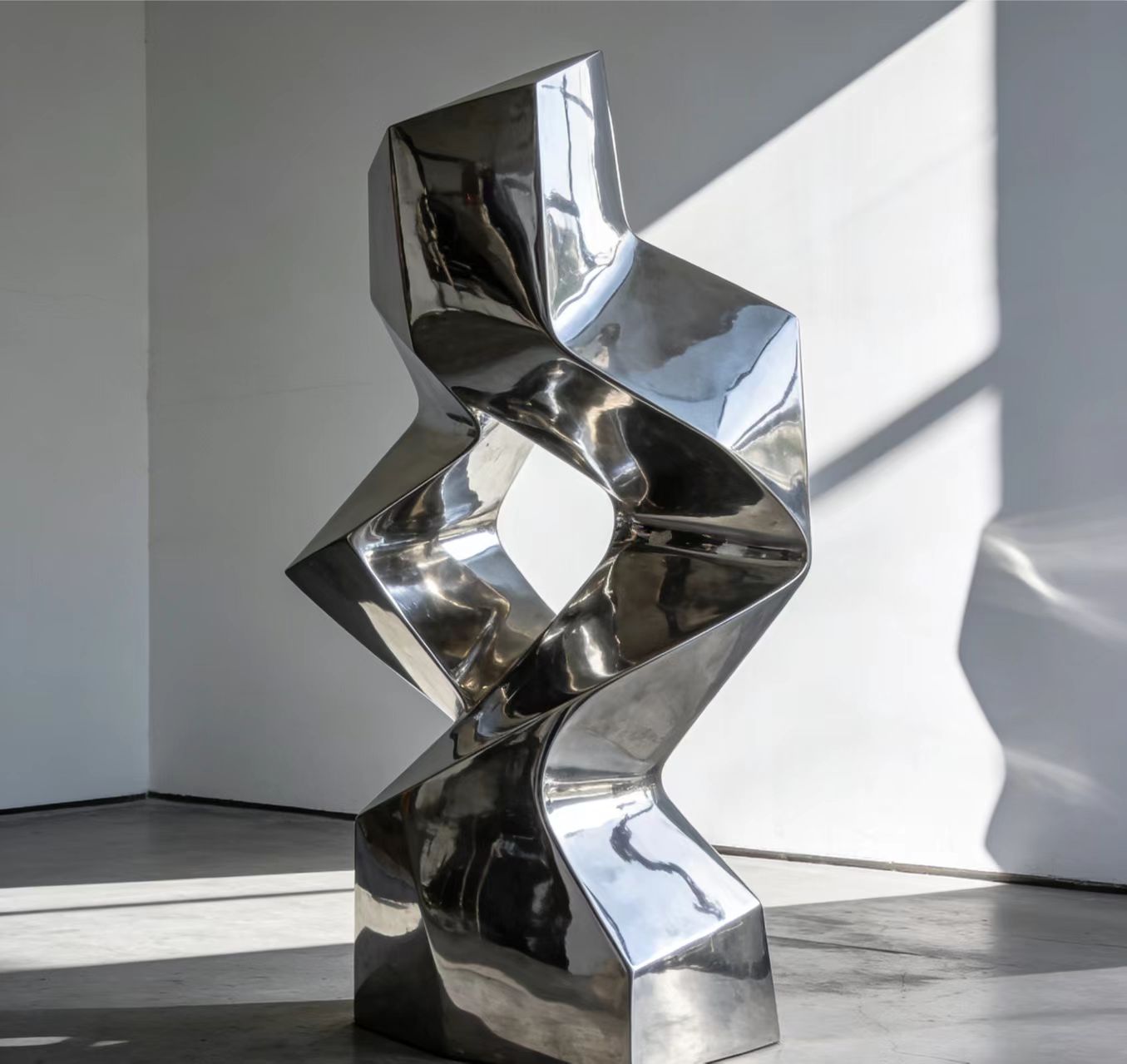 Polished Stainless Steel Sculpture Factory